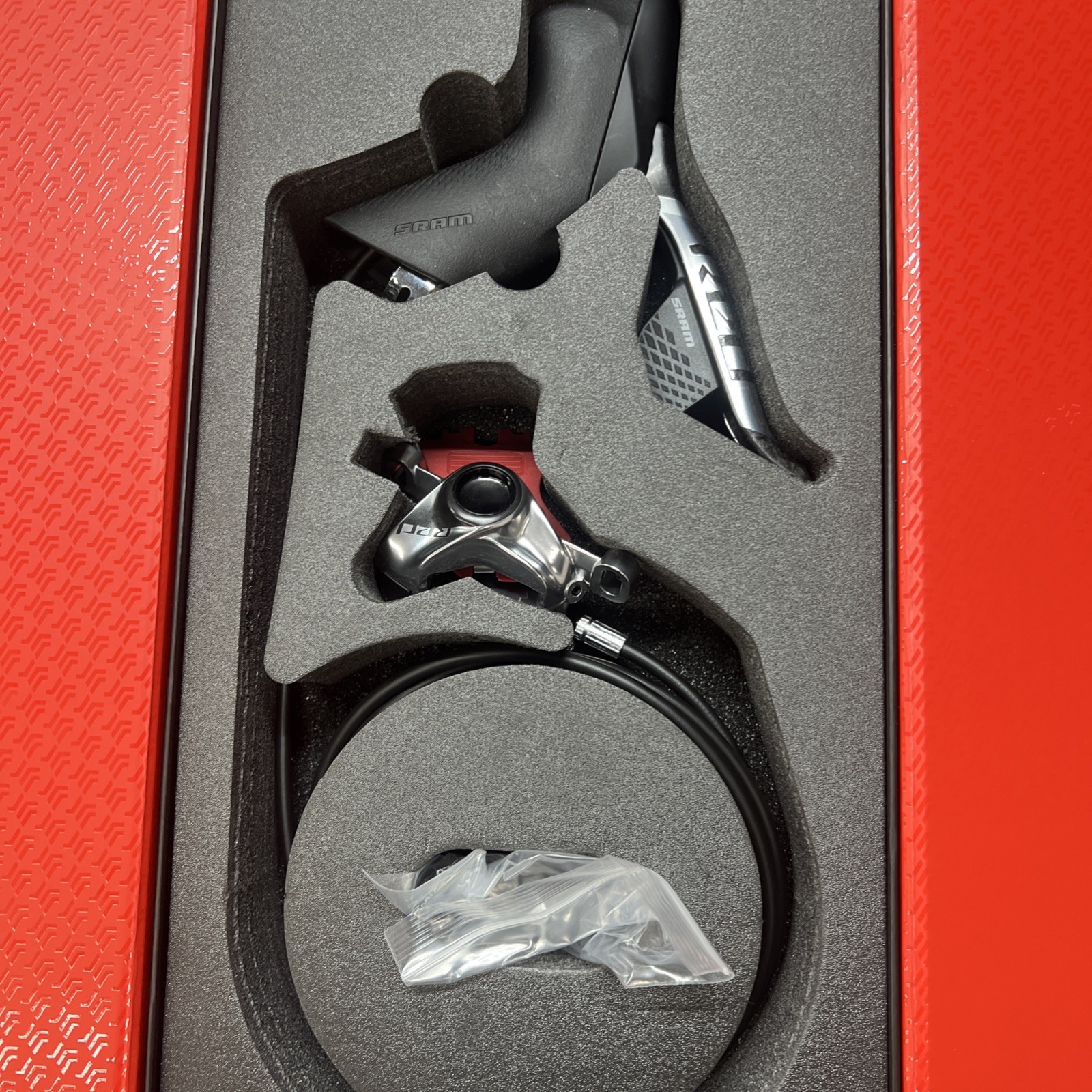 SRAM Red eTap AXS D1 Shifters & Hydraulic Disc Brake Caliper Set – Flat-Mount