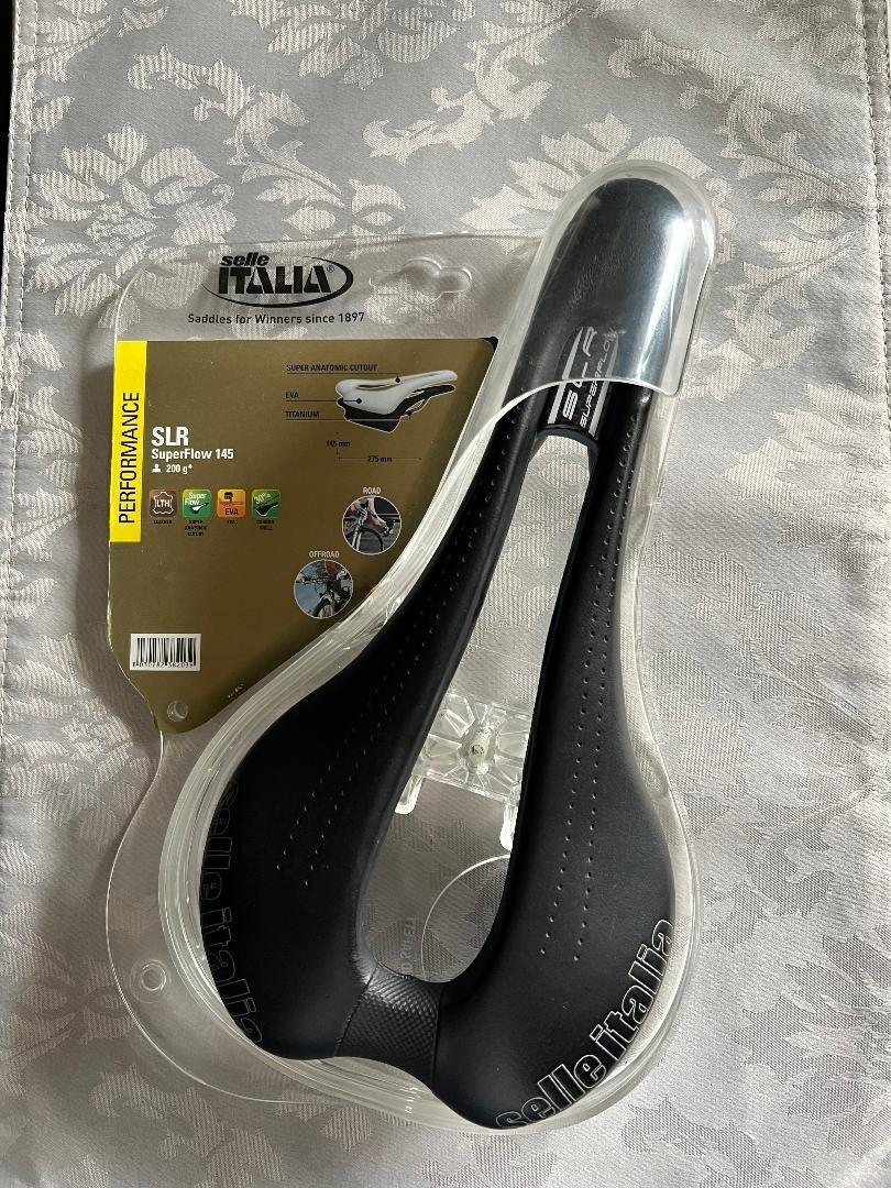 Selle Italia SLR Boost 248 x 145mm Saddle – Black (041A920IKC001)