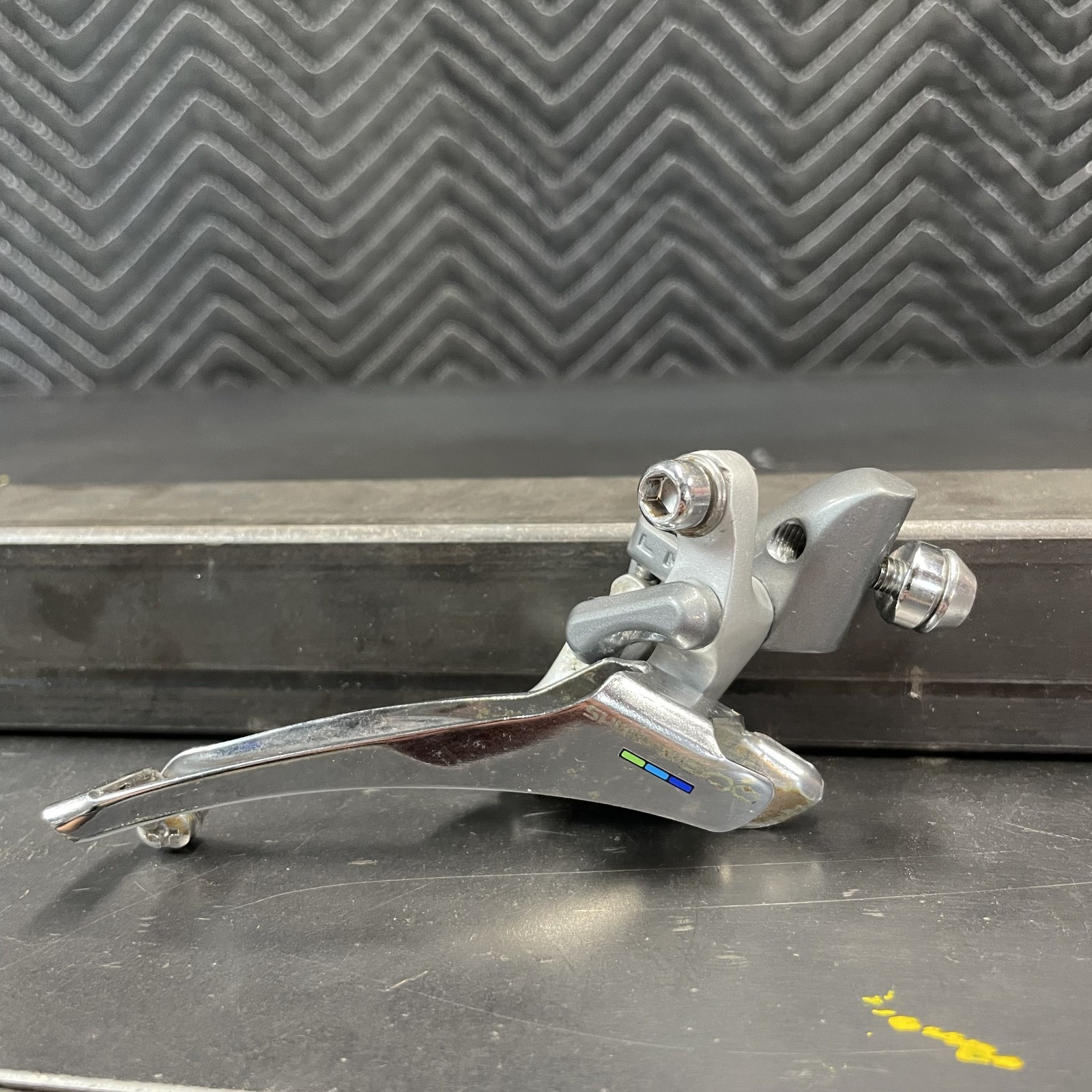 Shimano 600 6400 Braze On Front Derailleur – Used