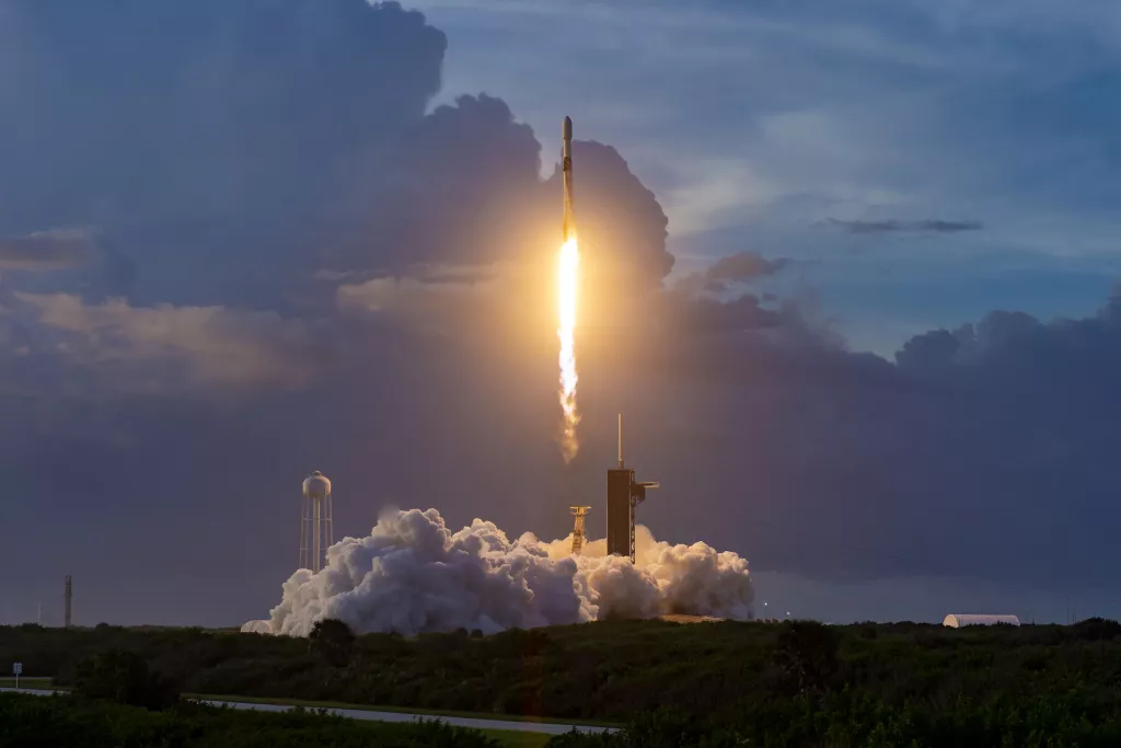 Geomagnetic Storm Destroys SpaceX Satellites