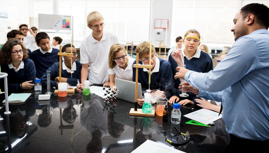 Innovate and Inspire: 5 Top Science Fair Project Ideas for High Schoolers